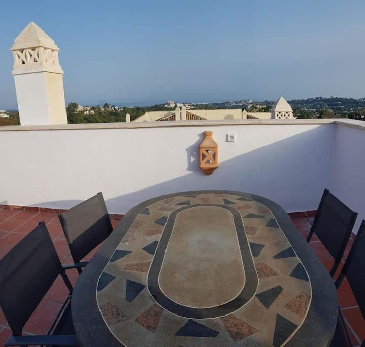 Apartment 3 Bedroom Duplex Penthouse With Stunning Rooftop Solarium And See Views Marbella