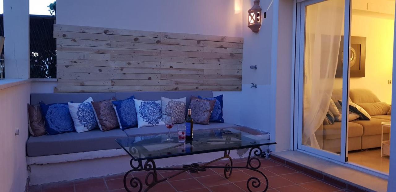 Apartment 3 Bedroom Duplex Penthouse With Stunning Rooftop Solarium And See Views Marbella