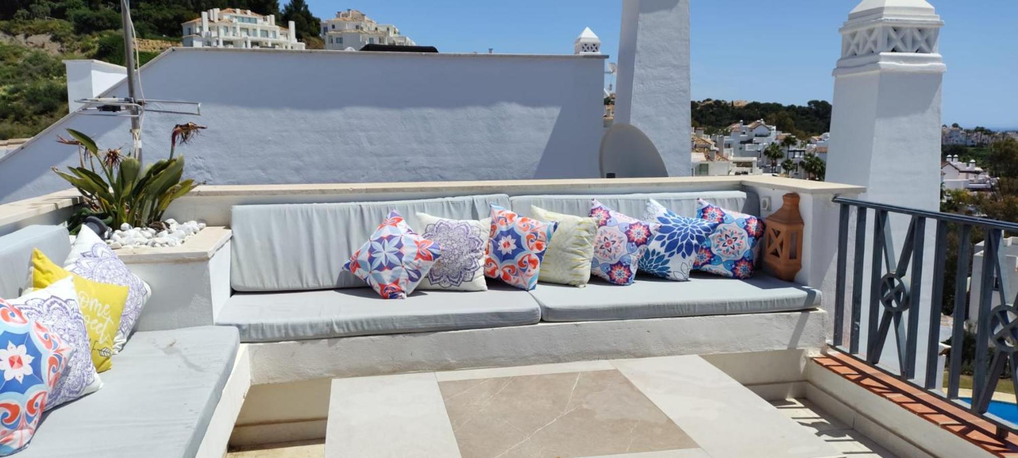 3 Bedroom Duplex Penthouse With Stunning Rooftop Solarium And See Views Marbella